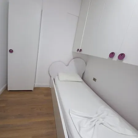 Apartment Holidays Golem (Tirana)