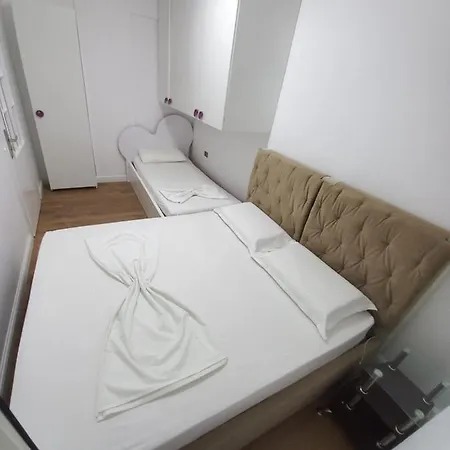 Apartment Holidays Golem (Tirana)