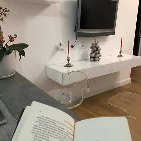 Apartment Holidays Golem (Tirana)